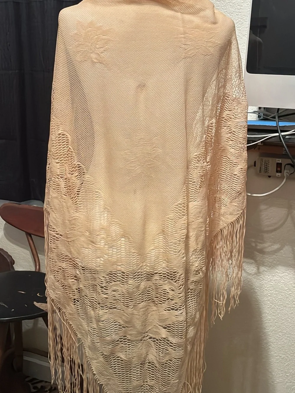 Light Beige Fringe Shawl Wrap - Unbranded. Vintage.